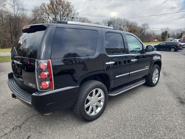 used 2011 GMC Yukon car, priced at $12,950