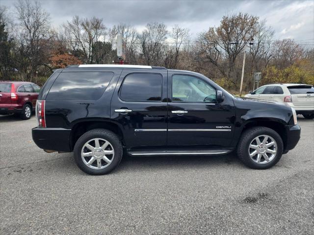 used 2011 GMC Yukon car, priced at $12,950