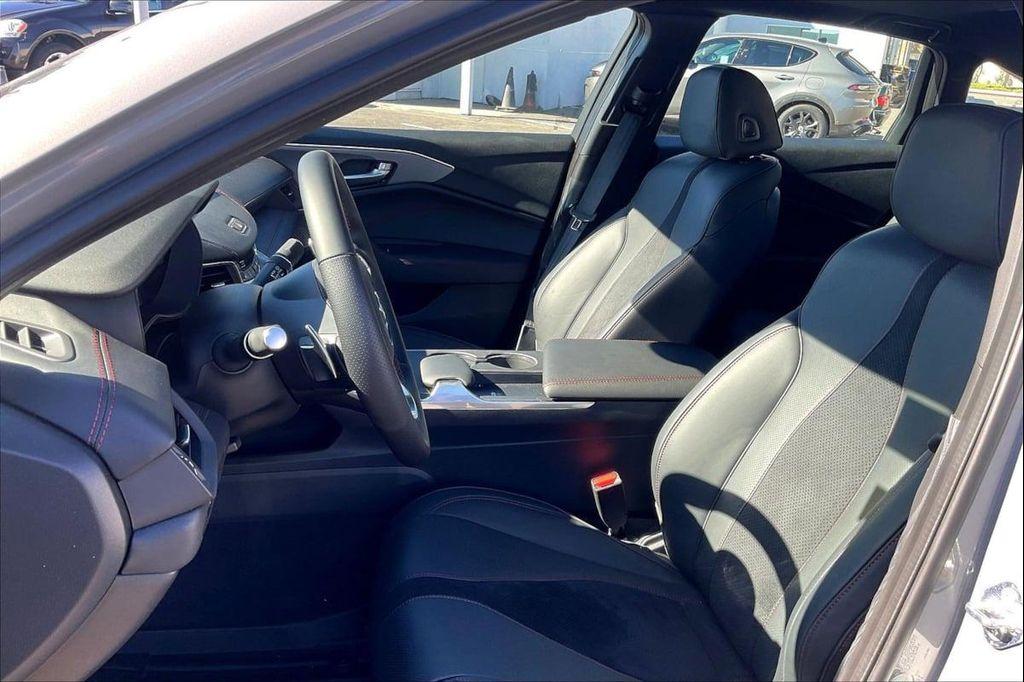 new 2025 Acura TLX car, priced at $52,195