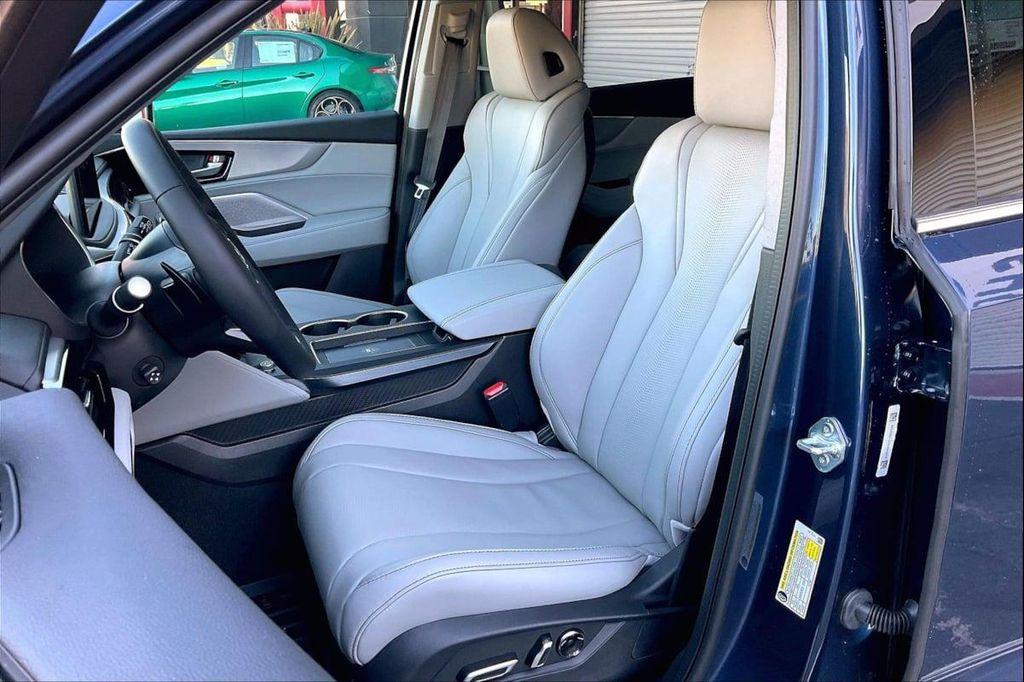 new 2026 Acura MDX car, priced at $58,550