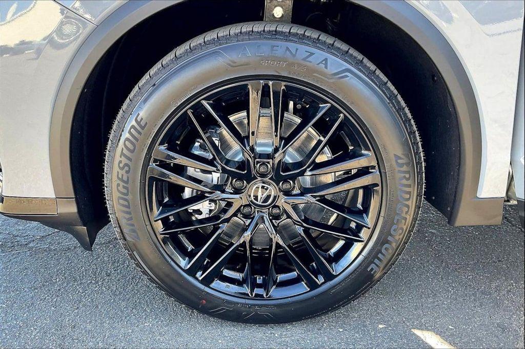 new 2026 Acura MDX car, priced at $69,500