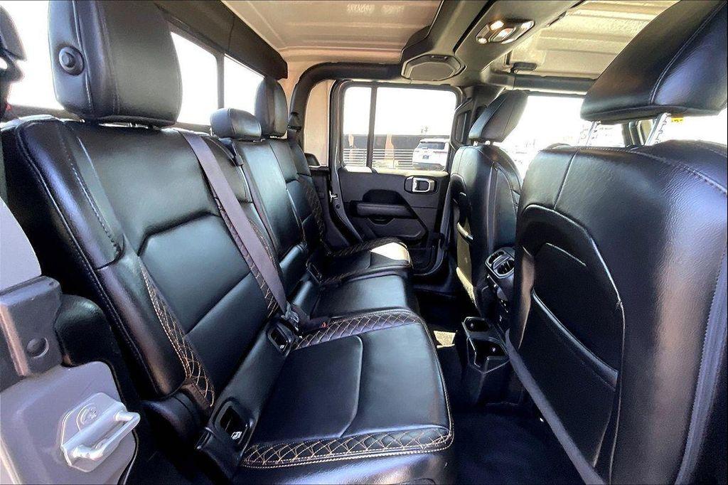 used 2023 Jeep Gladiator car, priced at $32,222