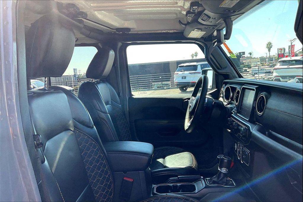 used 2023 Jeep Gladiator car, priced at $32,222