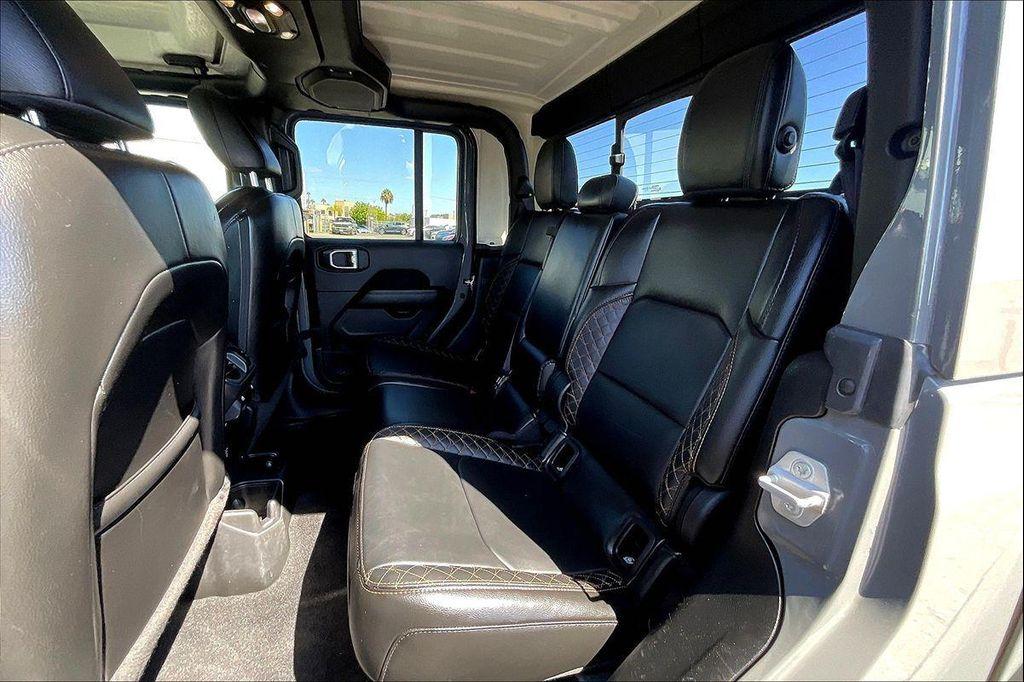 used 2023 Jeep Gladiator car, priced at $32,222