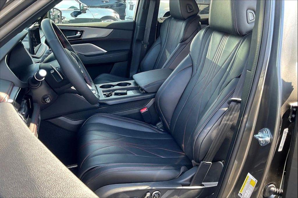 new 2026 Acura MDX car, priced at $70,850