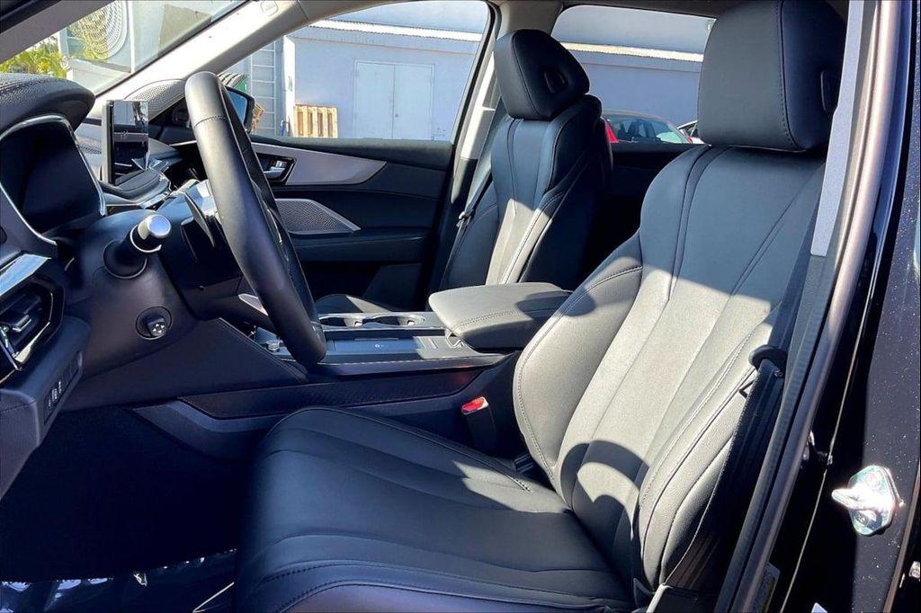 new 2026 Acura MDX car, priced at $53,750