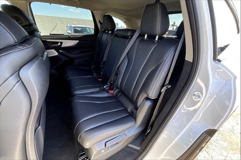 new 2026 Acura MDX car, priced at $60,000