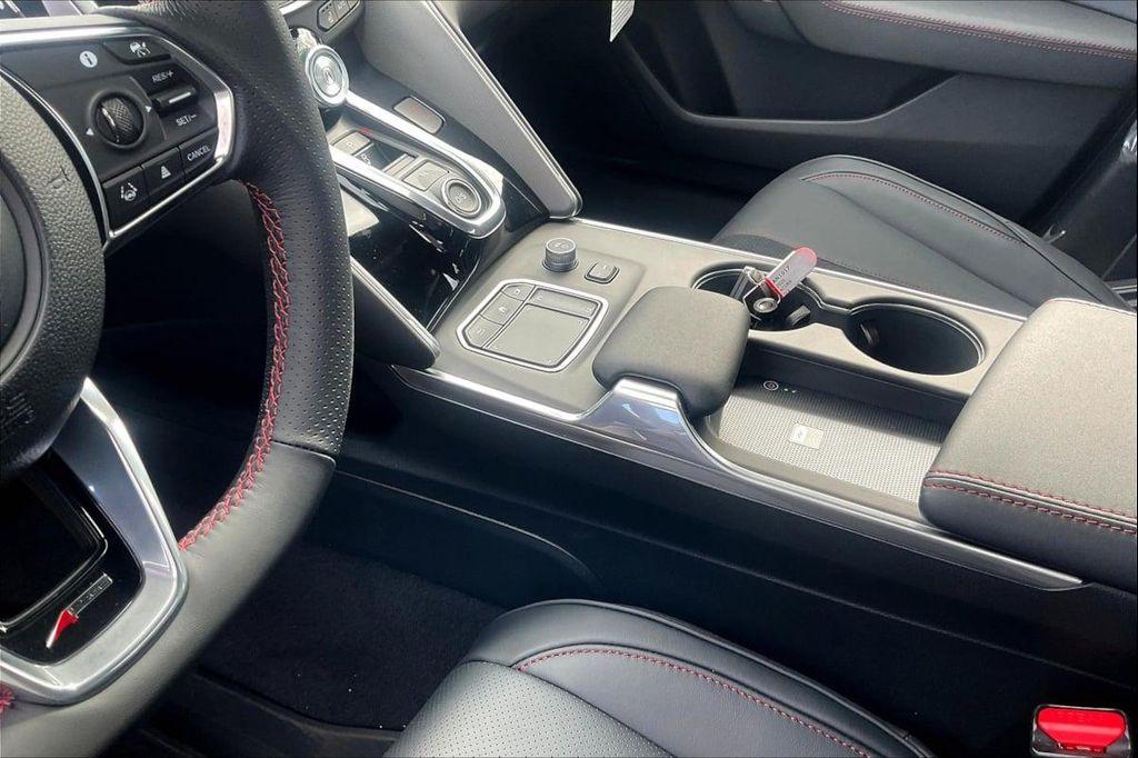 new 2025 Acura TLX car
