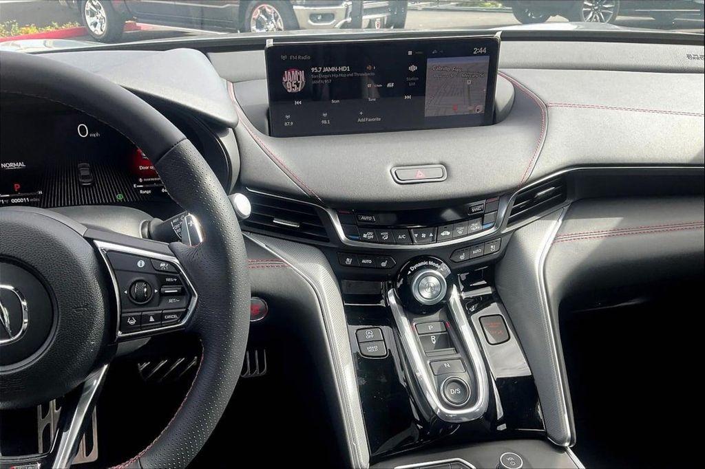 new 2025 Acura TLX car