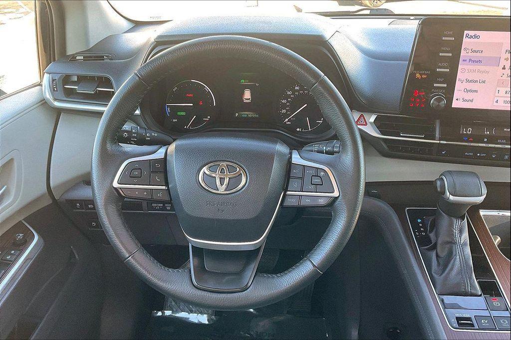 used 2023 Toyota Sienna car, priced at $38,605