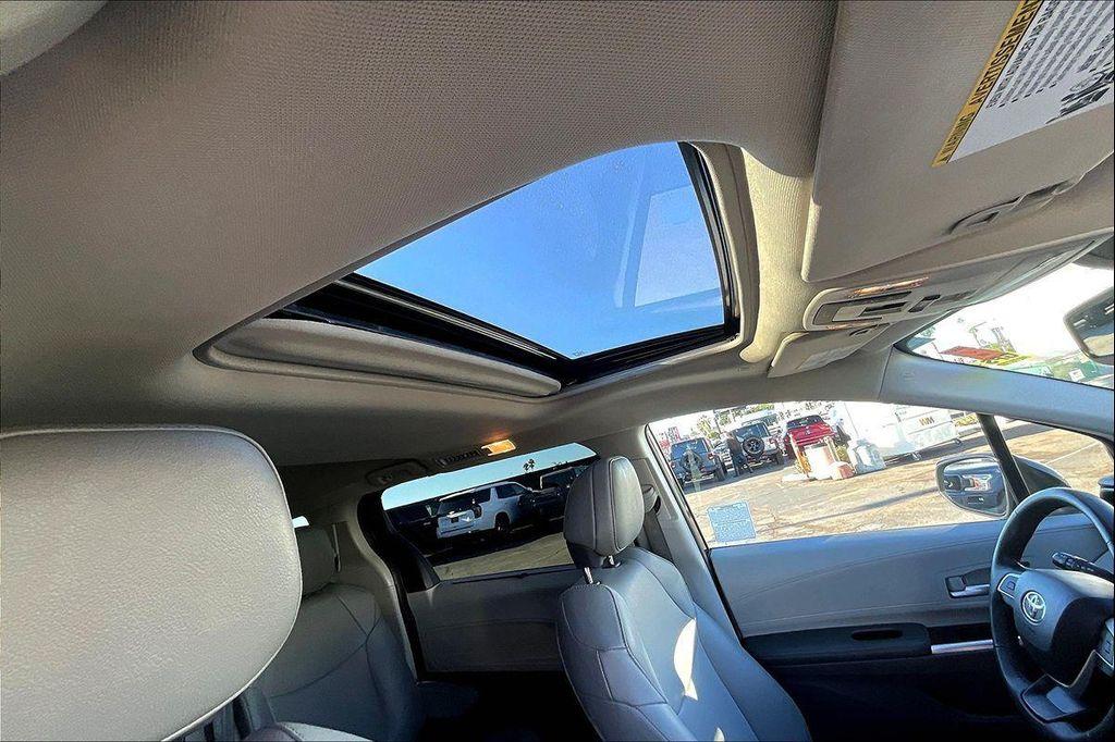 used 2023 Toyota Sienna car, priced at $38,605