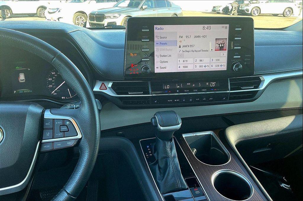 used 2023 Toyota Sienna car, priced at $38,605