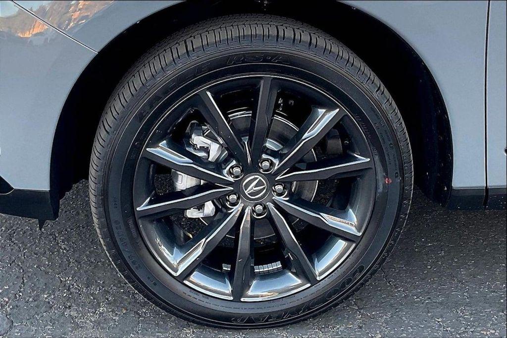 new 2025 Acura RDX car, priced at $50,900