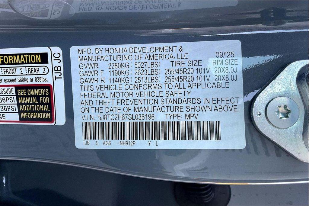 new 2025 Acura RDX car, priced at $50,900