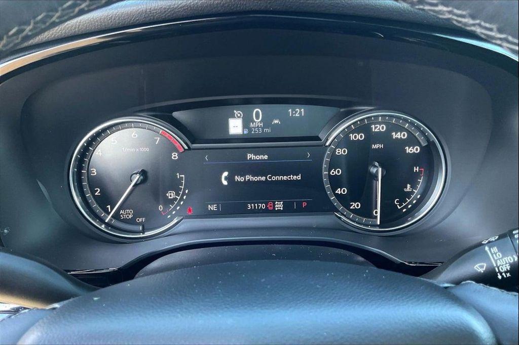 used 2024 Cadillac XT6 car, priced at $43,900