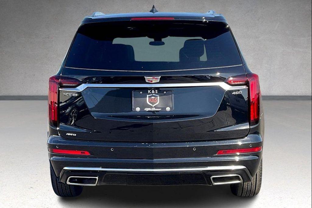 used 2024 Cadillac XT6 car, priced at $43,900