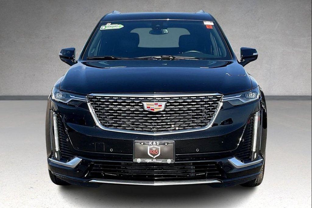 used 2024 Cadillac XT6 car, priced at $43,900
