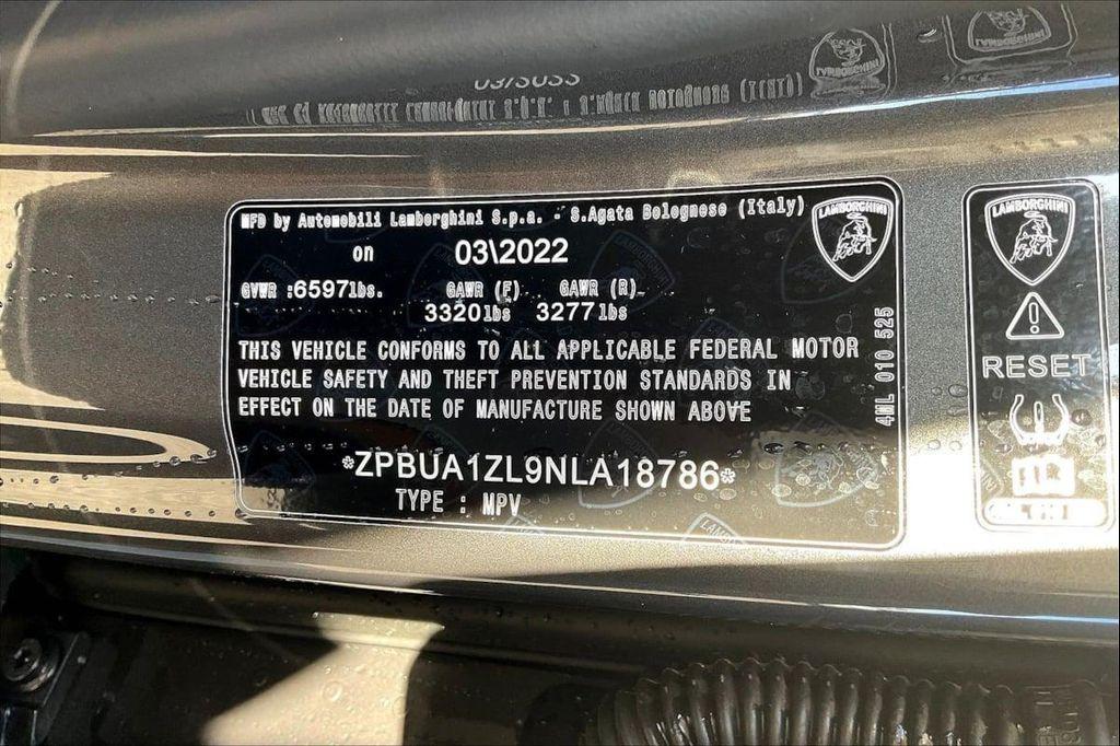 used 2022 Lamborghini Urus car, priced at $229,999