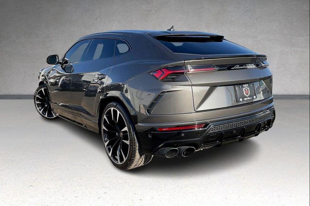 used 2022 Lamborghini Urus car, priced at $229,999