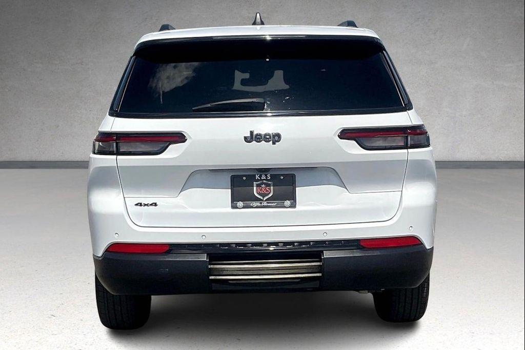 used 2024 Jeep Grand Cherokee L car, priced at $26,999