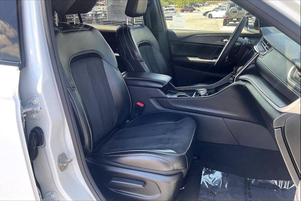 used 2024 Jeep Grand Cherokee L car, priced at $26,999