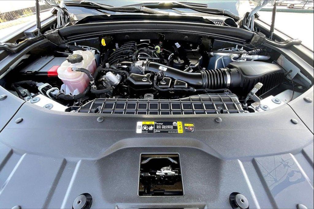 used 2024 Jeep Grand Cherokee L car, priced at $26,999