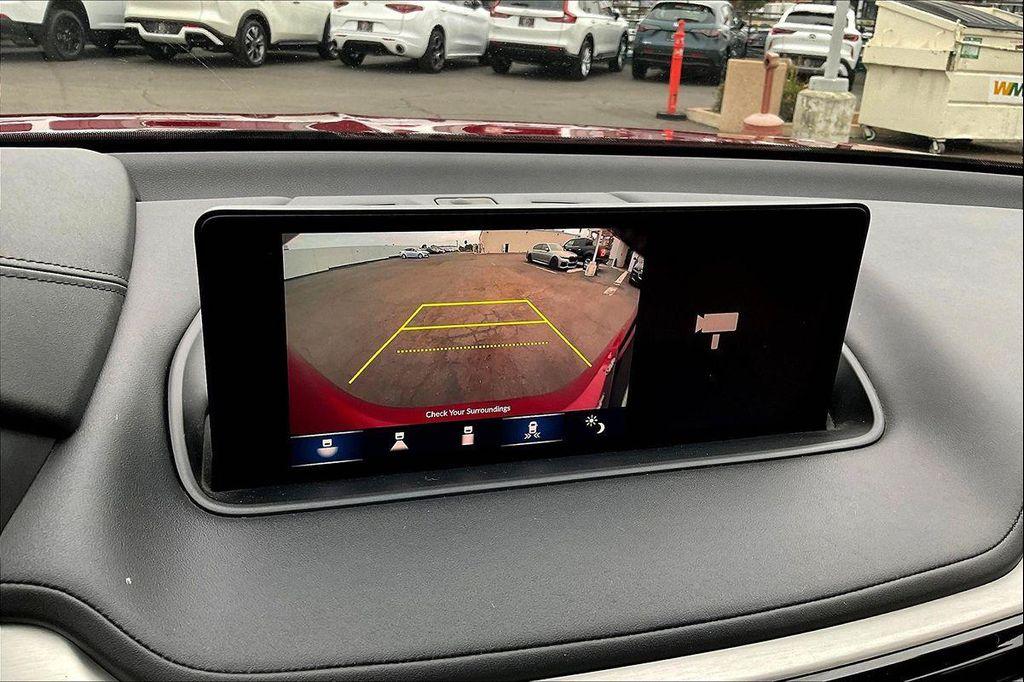 used 2022 Acura MDX car, priced at $35,999