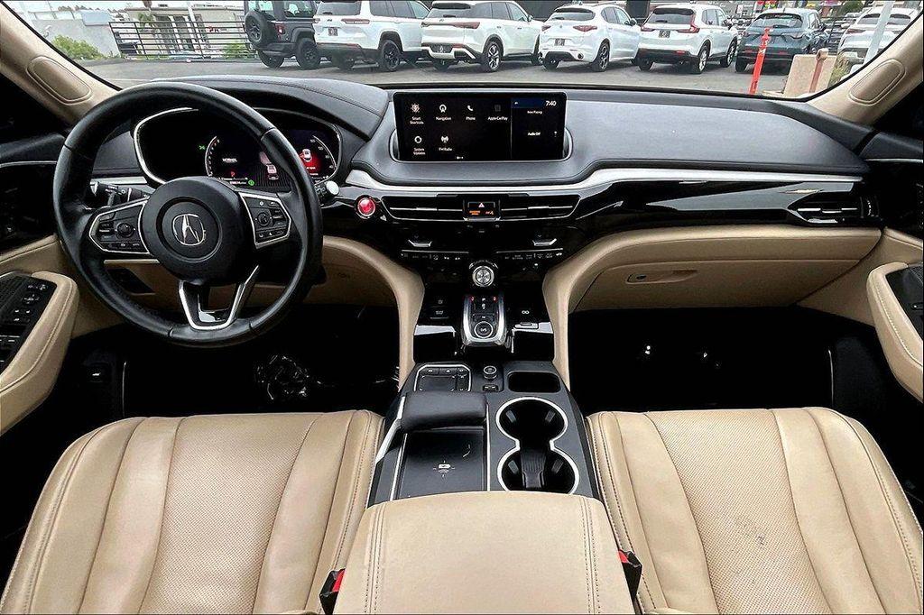 used 2022 Acura MDX car, priced at $35,999