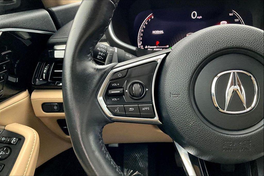 used 2022 Acura MDX car, priced at $35,999