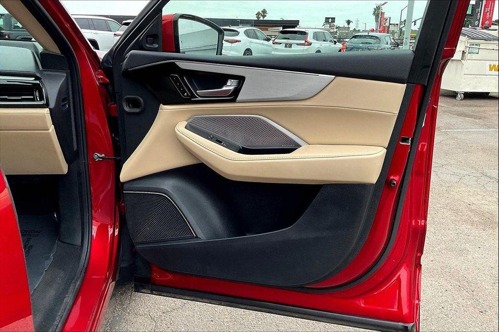 used 2022 Acura MDX car, priced at $35,999