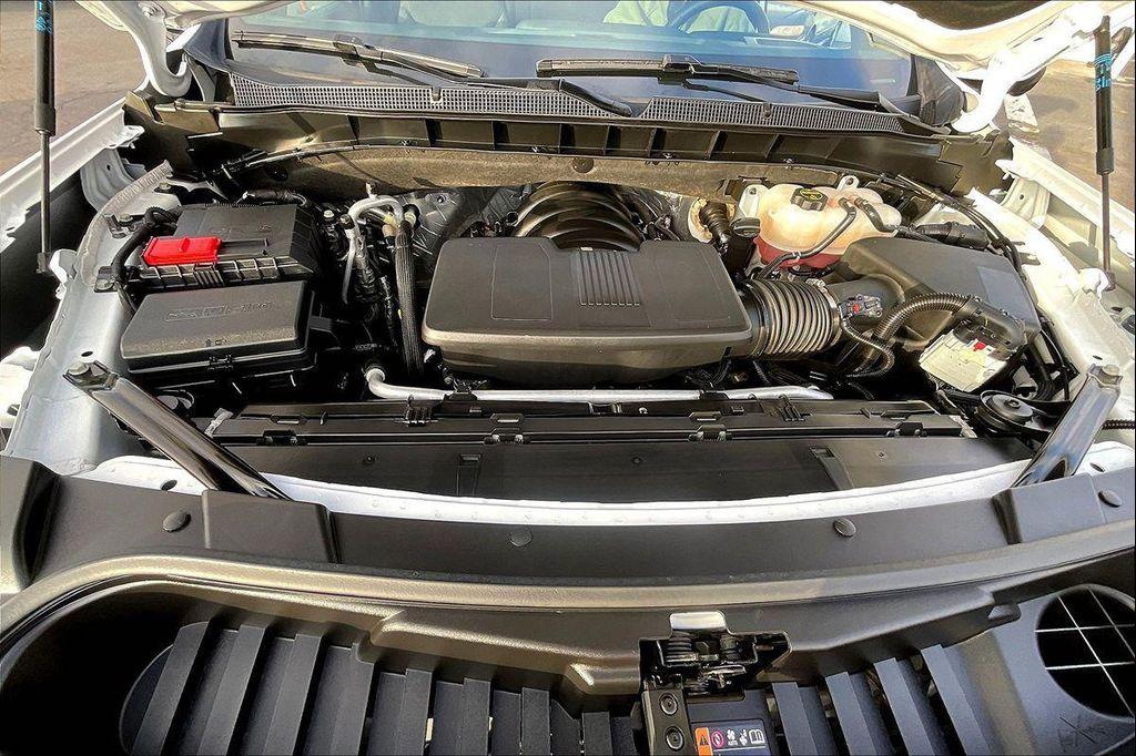 used 2025 Chevrolet Tahoe car, priced at $48,888