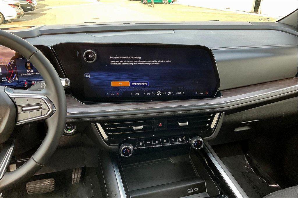 used 2025 Chevrolet Tahoe car, priced at $48,888