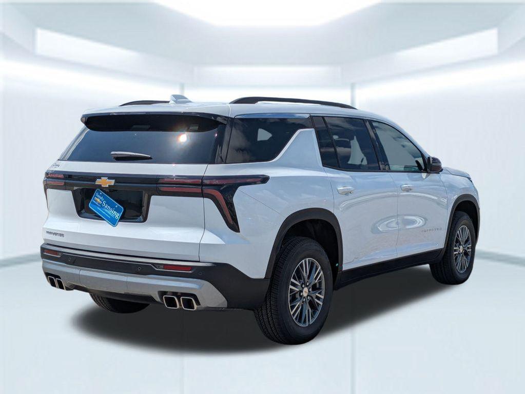 new 2025 Chevrolet Traverse car