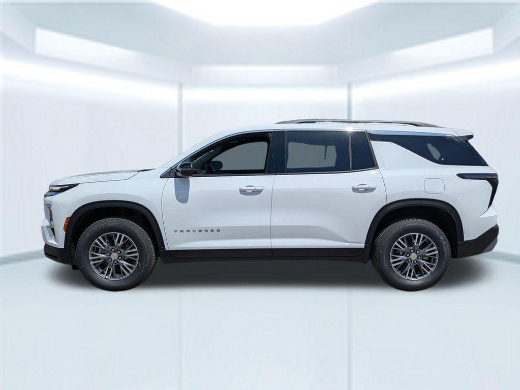 new 2025 Chevrolet Traverse car