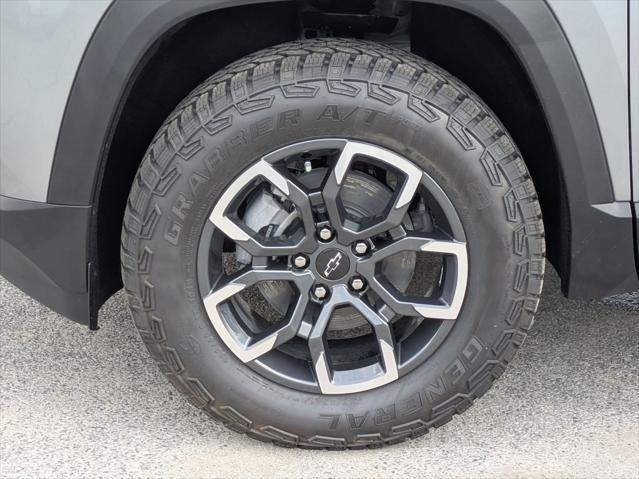new 2026 Chevrolet Equinox car, priced at $35,690