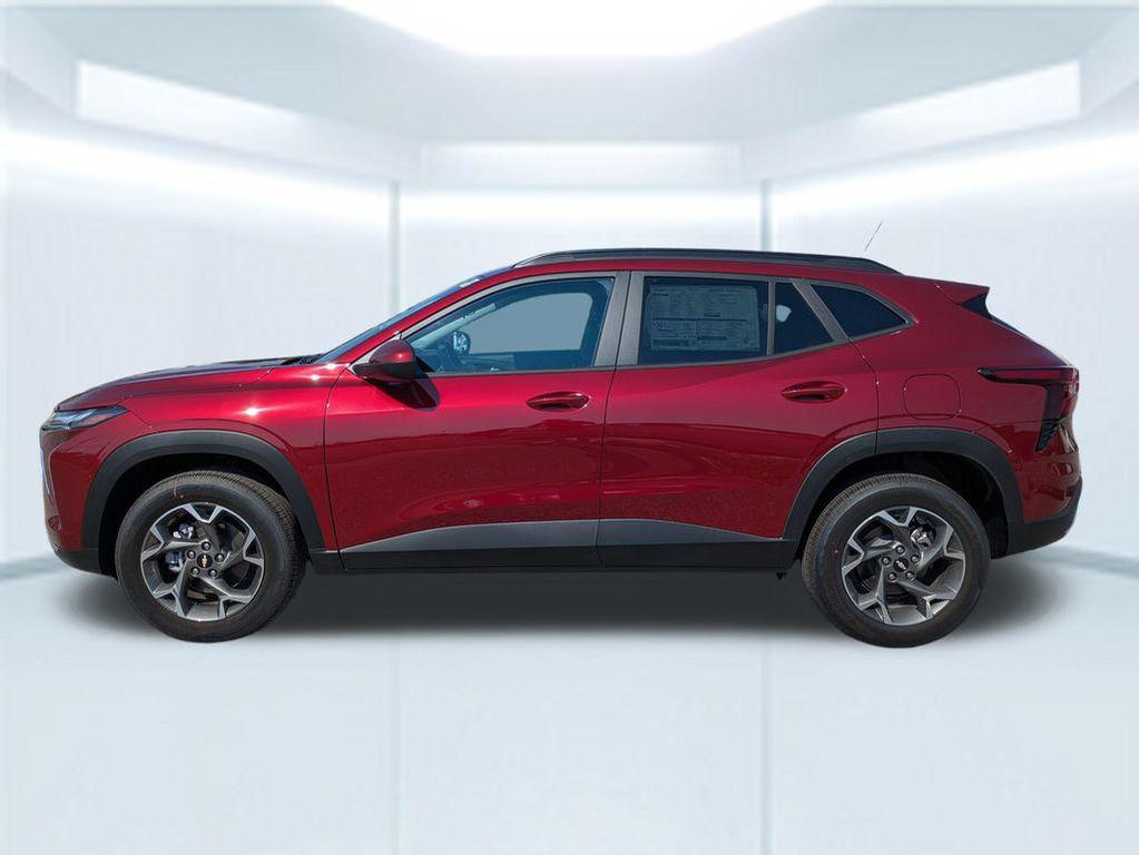 new 2025 Chevrolet Trax car, priced at $24,095
