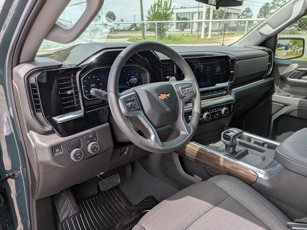 new 2025 Chevrolet Silverado 1500 car, priced at $53,735