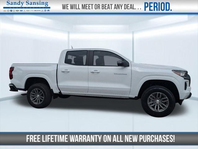 new 2024 Chevrolet Colorado car, priced at $38,910