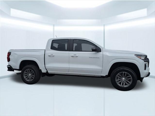 new 2024 Chevrolet Colorado car, priced at $38,910