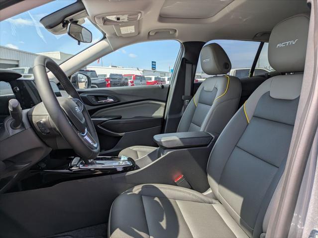 new 2025 Chevrolet Trax car, priced at $27,930