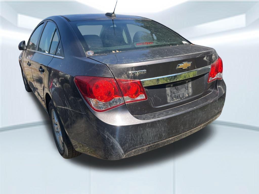 used 2015 Chevrolet Cruze car, priced at $5,995