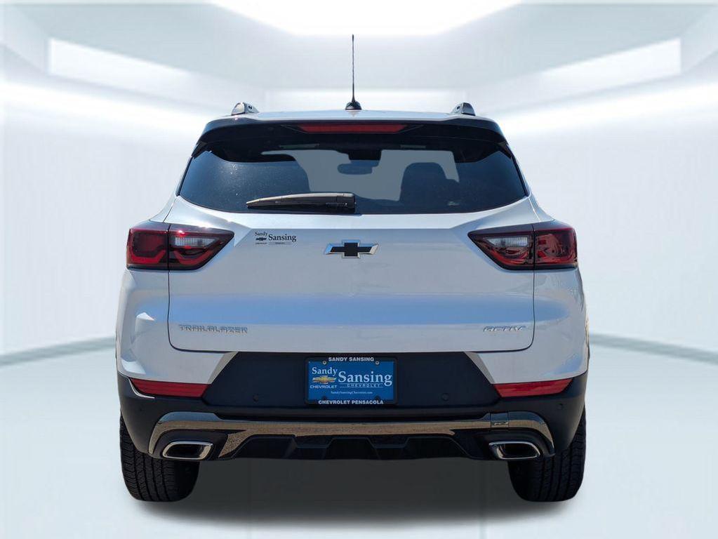 new 2025 Chevrolet TrailBlazer car, priced at $30,035