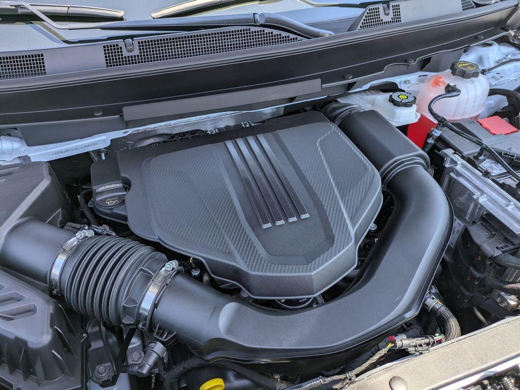 new 2026 Chevrolet Traverse car, priced at $45,010