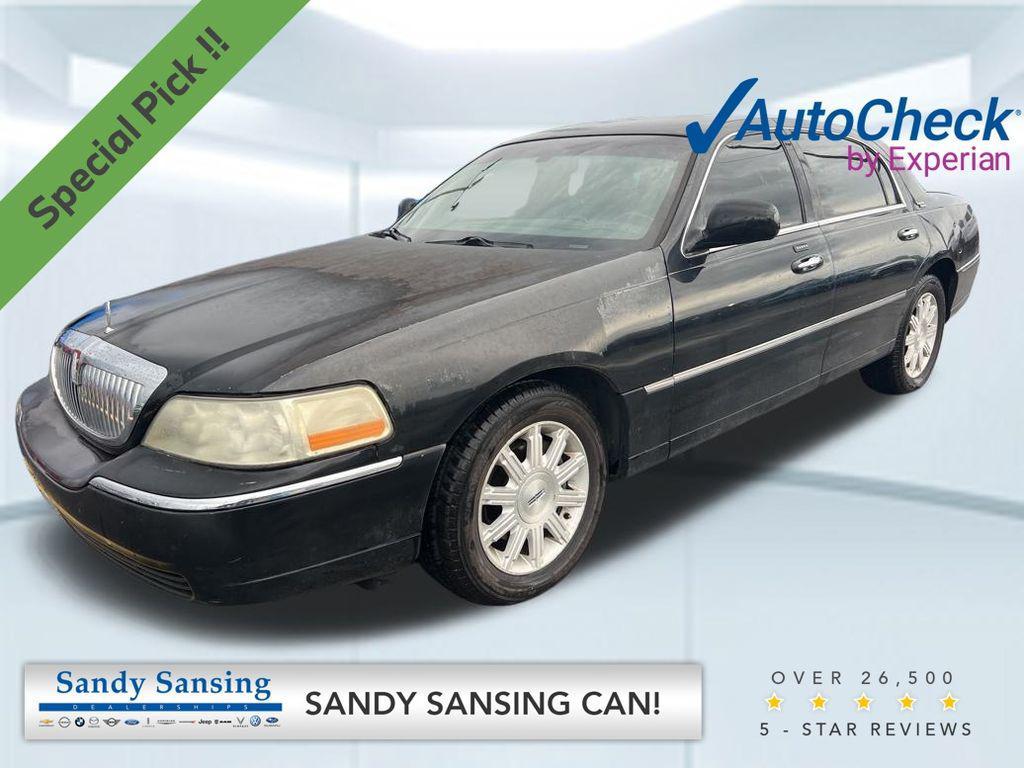 used 2011 Lincoln Town Car car, priced at $7,390