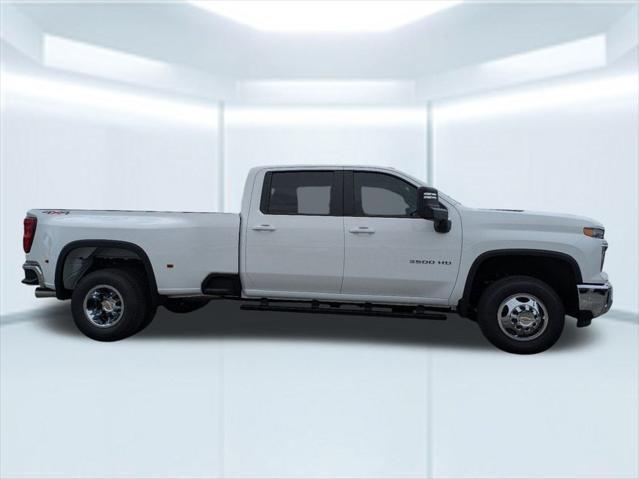 new 2025 Chevrolet Silverado 3500 car, priced at $76,255