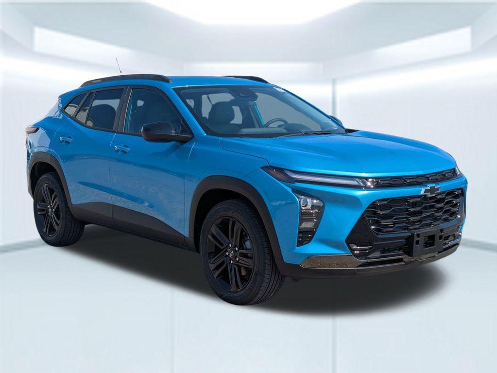 new 2025 Chevrolet Trax car, priced at $26,290