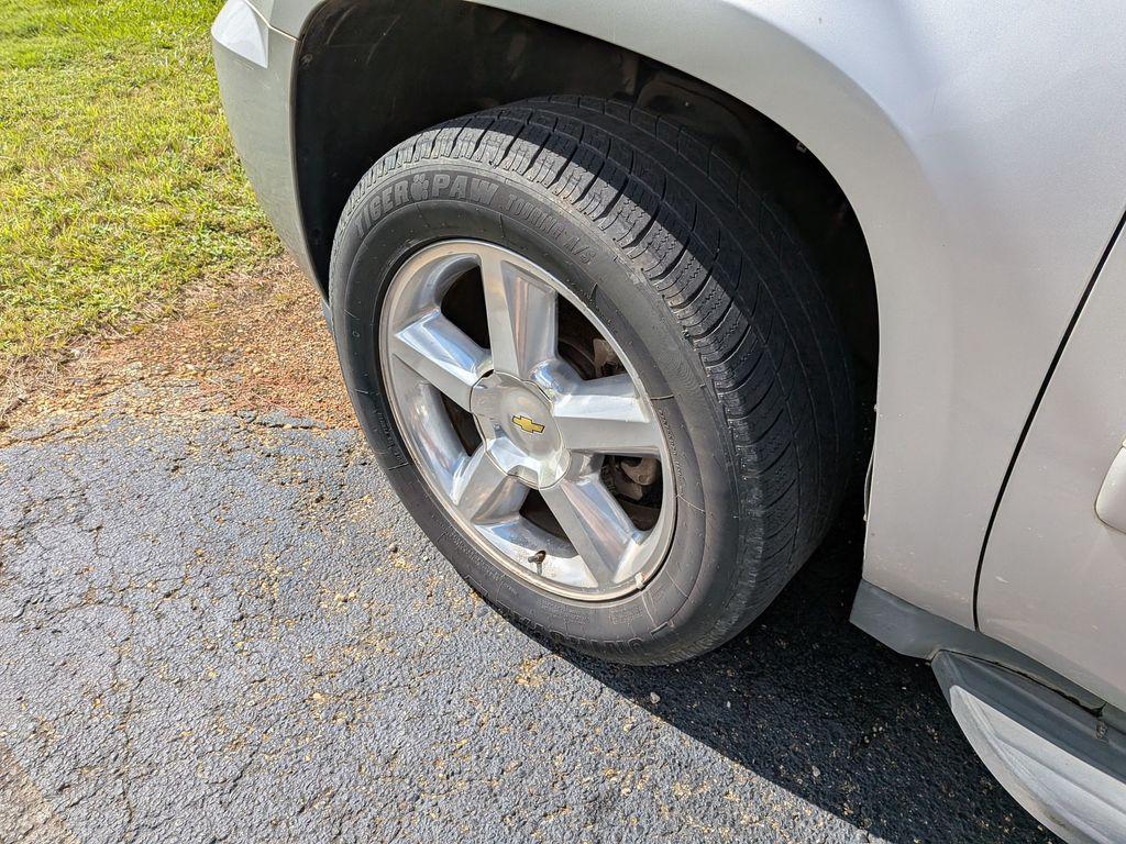used 2011 Chevrolet Suburban car, priced at $11,312