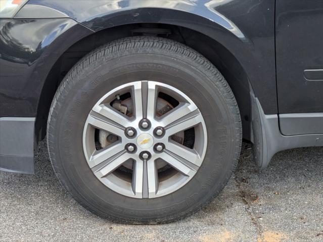 used 2015 Chevrolet Traverse car, priced at $2,298