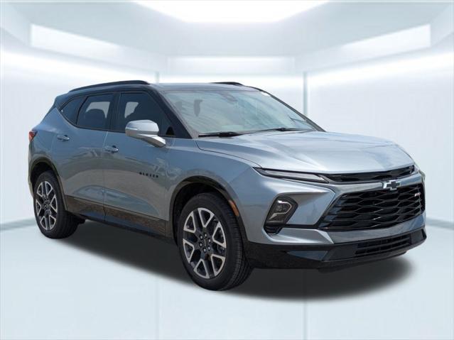 new 2025 Chevrolet Blazer car, priced at $46,015