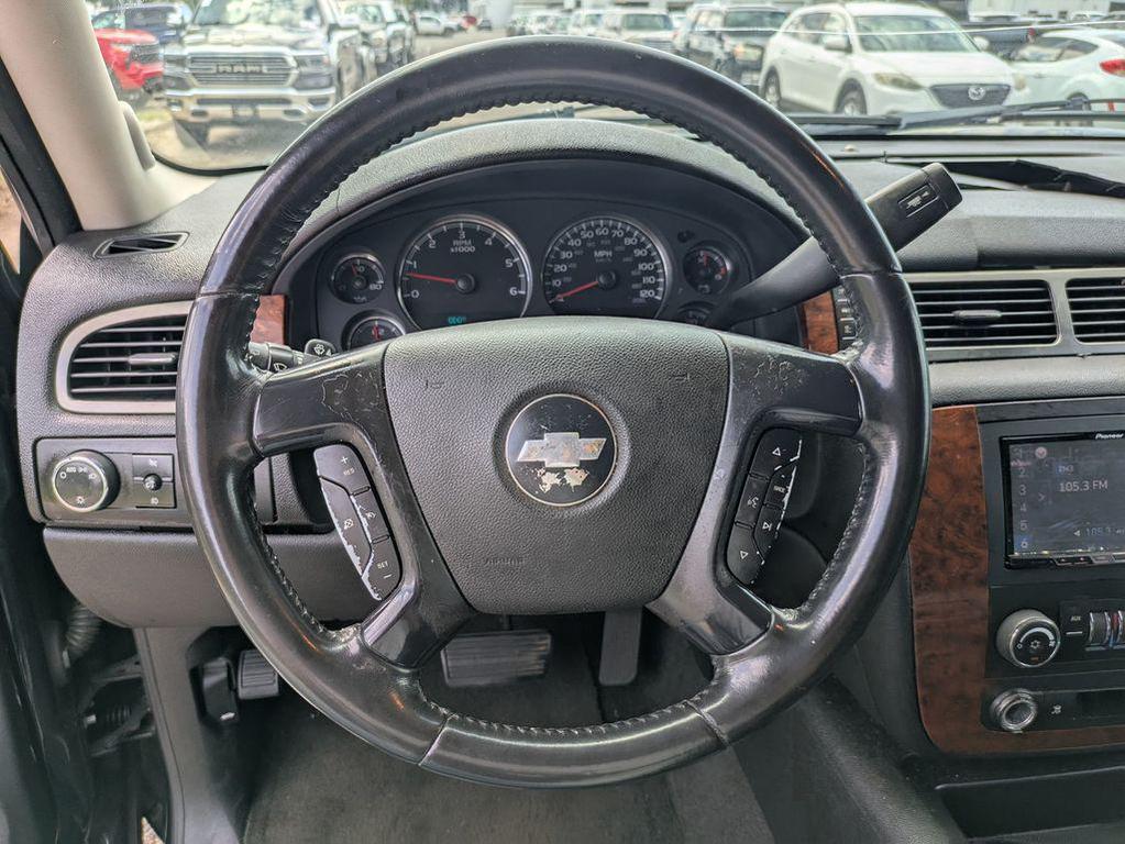 used 2007 Chevrolet Suburban car, priced at $4,955